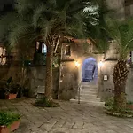 Ferdinando\'S Home