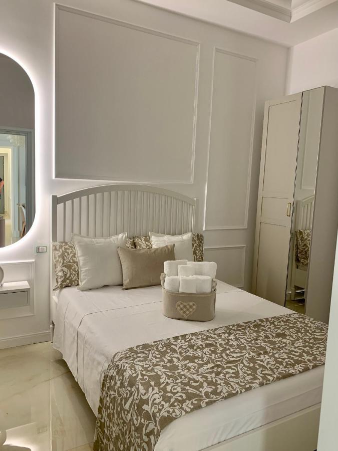 Ferdinando's Apartment