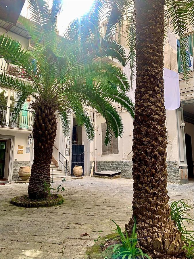Ferdinando's * Naples